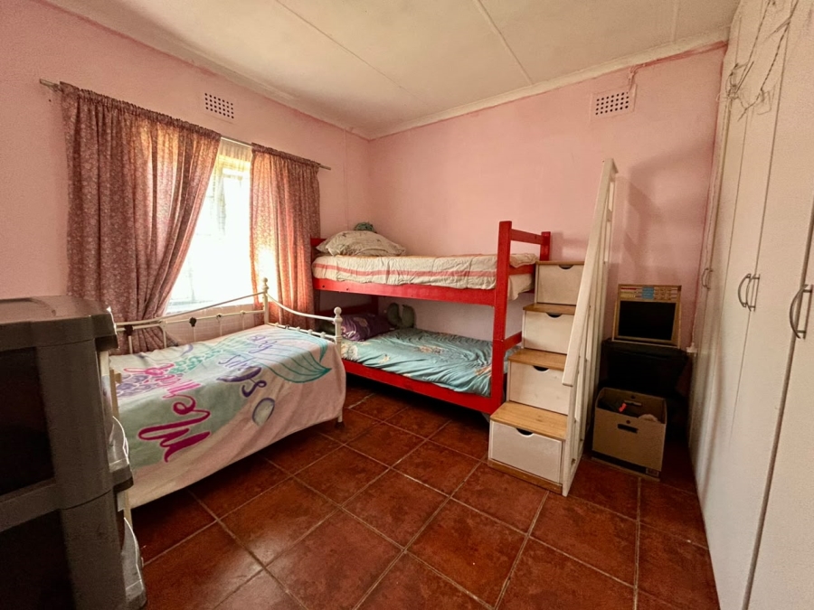 3 Bedroom Property for Sale in Ruyterwacht Western Cape
